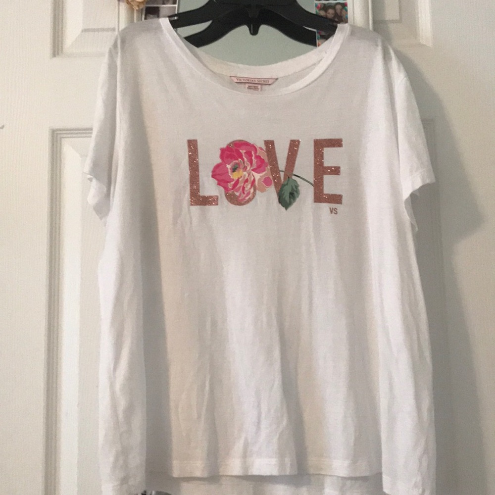 White Love pink tee